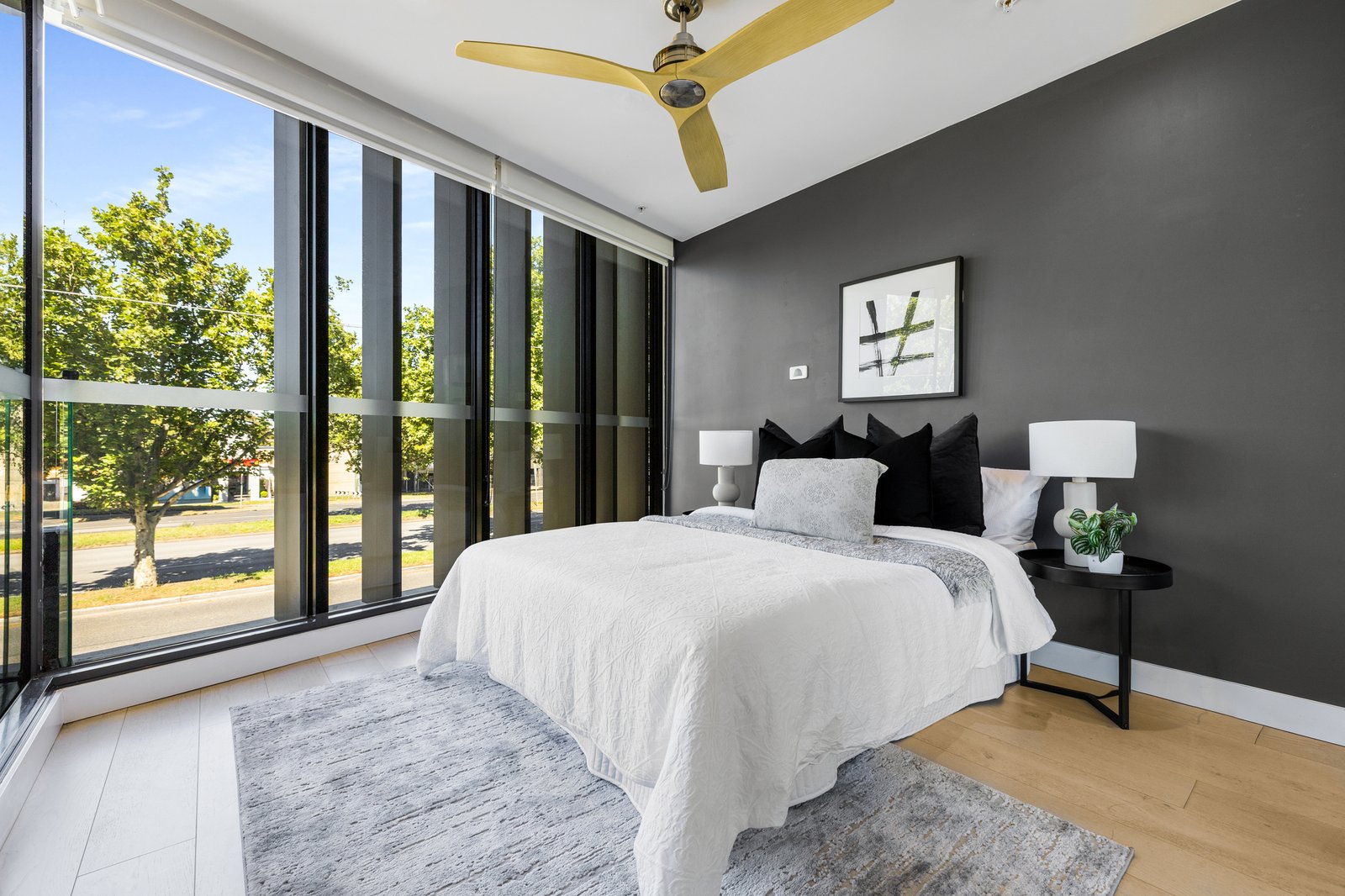 Gallery: 114/7 Nepean Highway