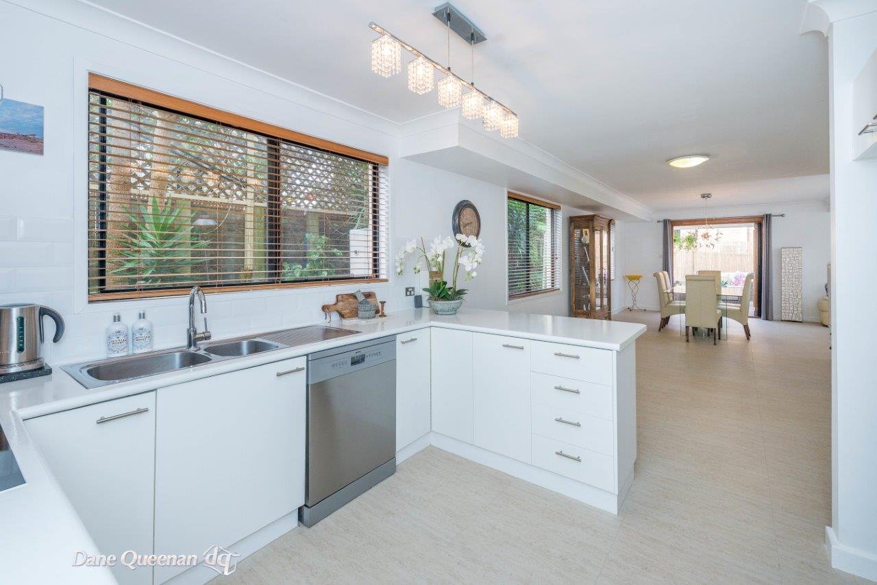 1/147 Spinnaker Way CORLETTE 2