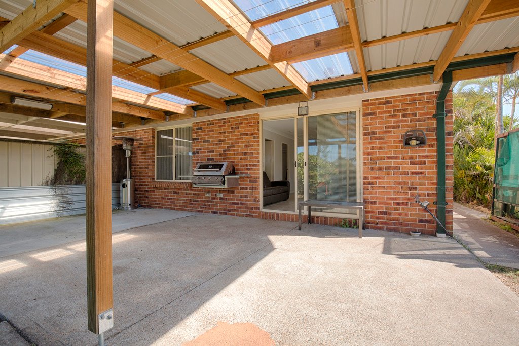 1/147 Weblands Street ABERGLASSLYN 8