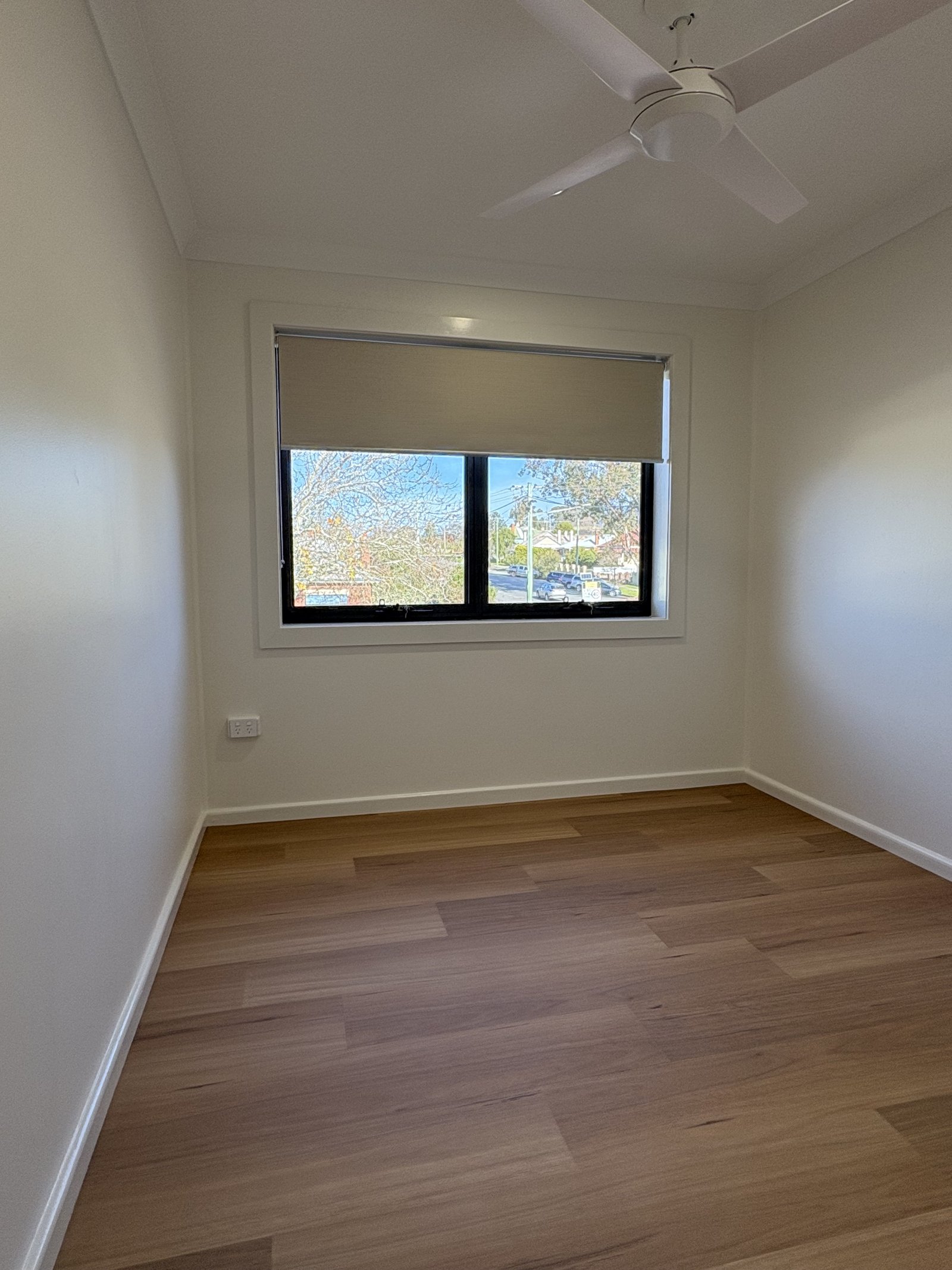 1/147 Wynyard Street TUMUT 4