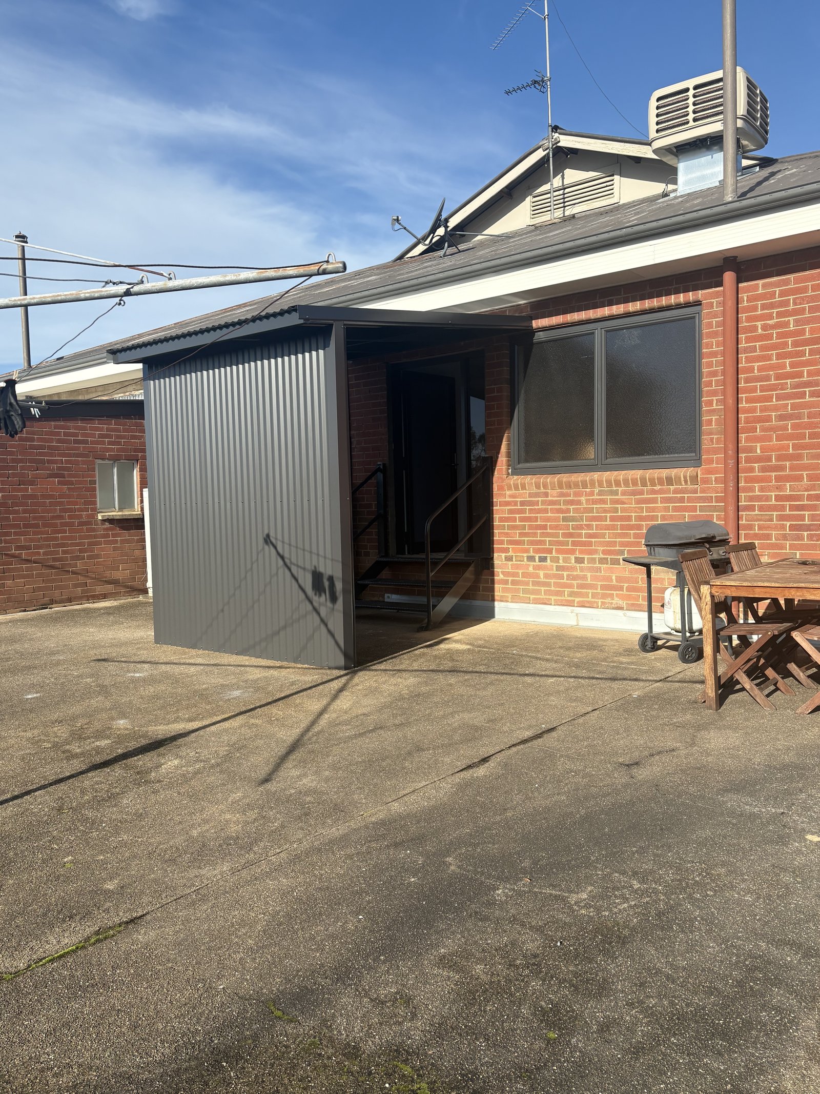 1/147 Wynyard Street TUMUT 8