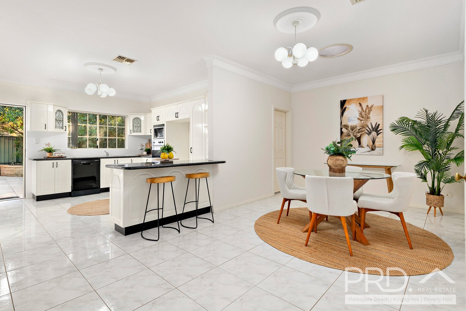 1/148-150 Alfred Street SANS SOUCI 3