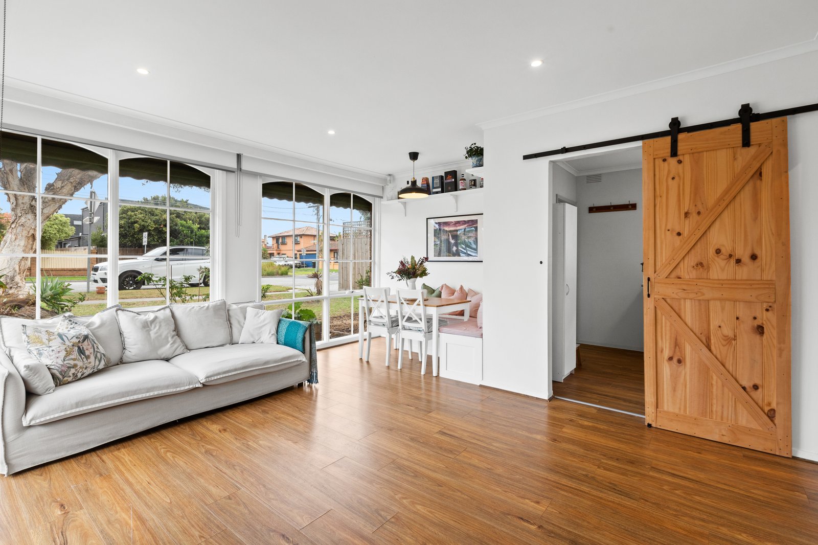 Gallery: 1/148-150 Warren Road