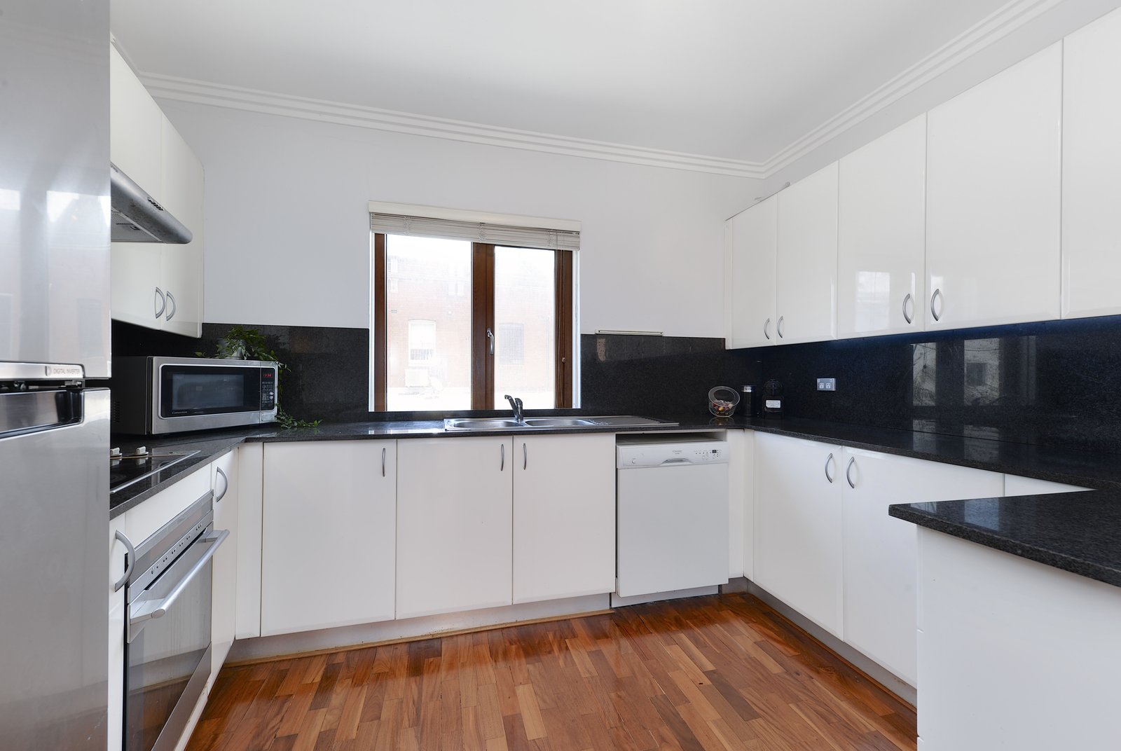 11/480 King Street NEWTOWN 2