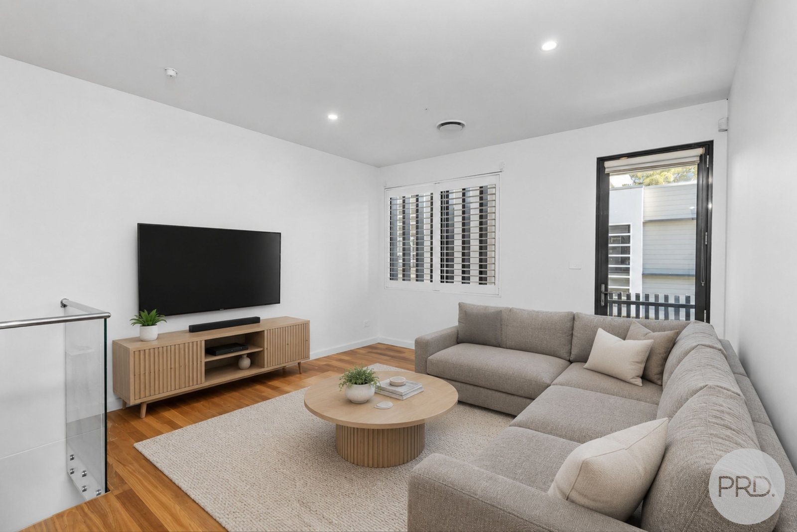 11/49 Stockton Street NELSON BAY 9