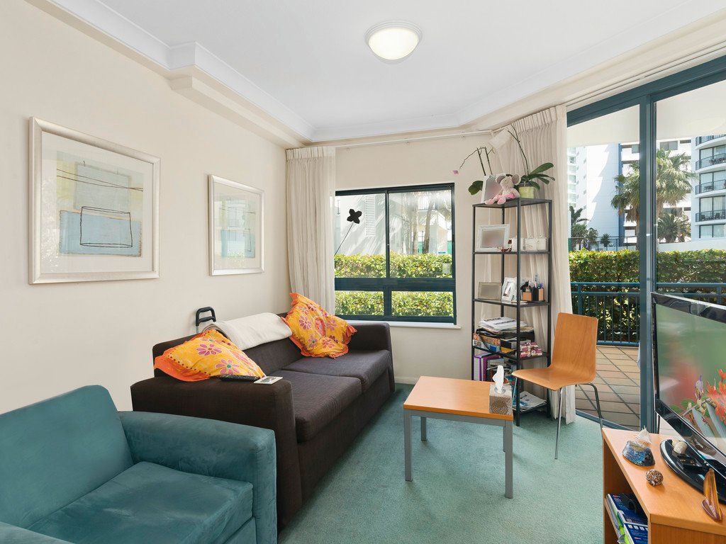 114/99 Griffith Street COOLANGATTA 1
