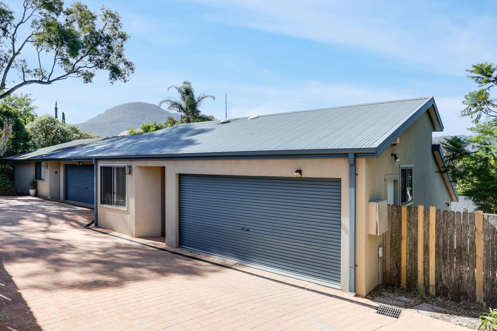 1/14a Binya Place FARMBOROUGH HEIGHTS 2