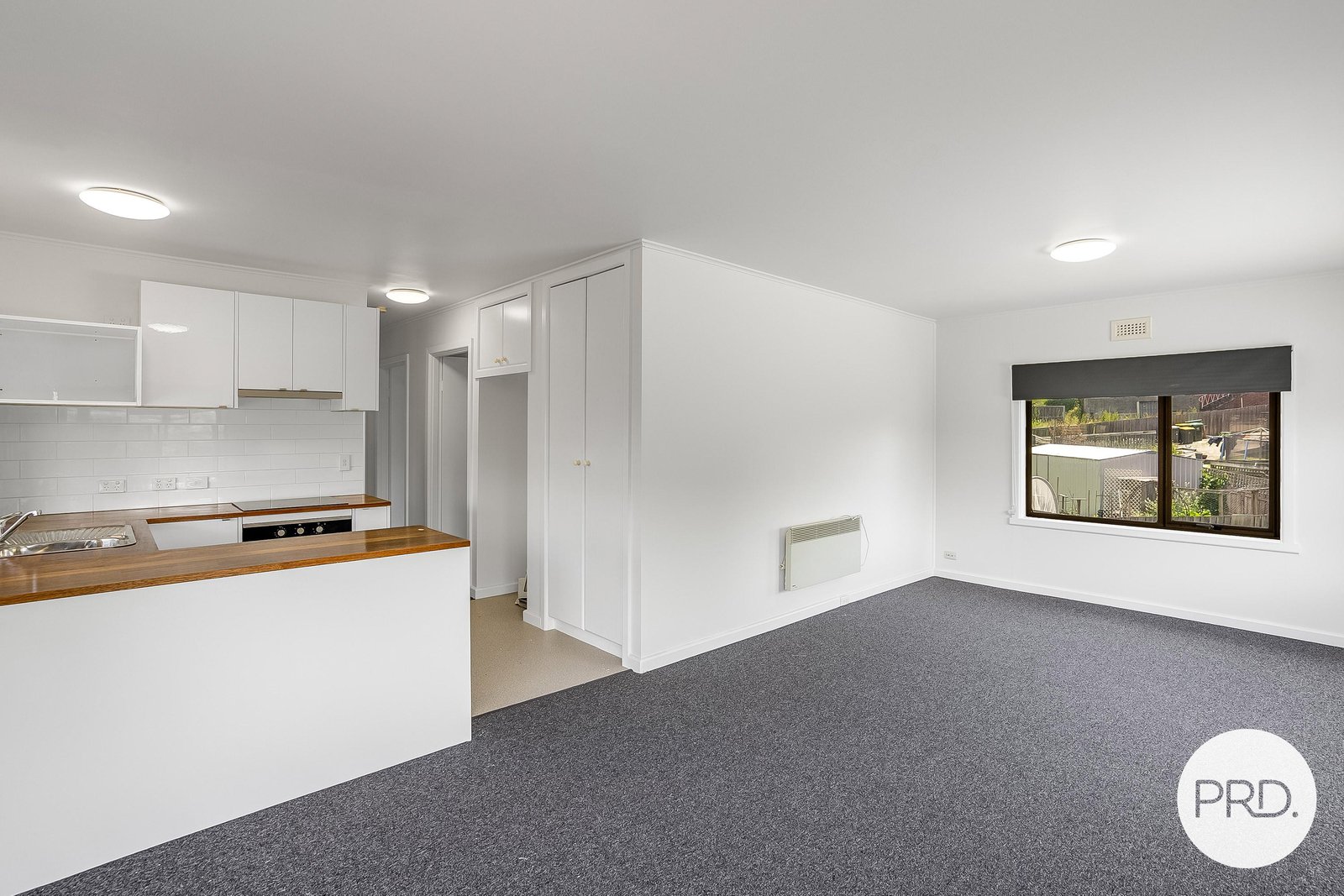 1/14a Hilton Road CLAREMONT 2