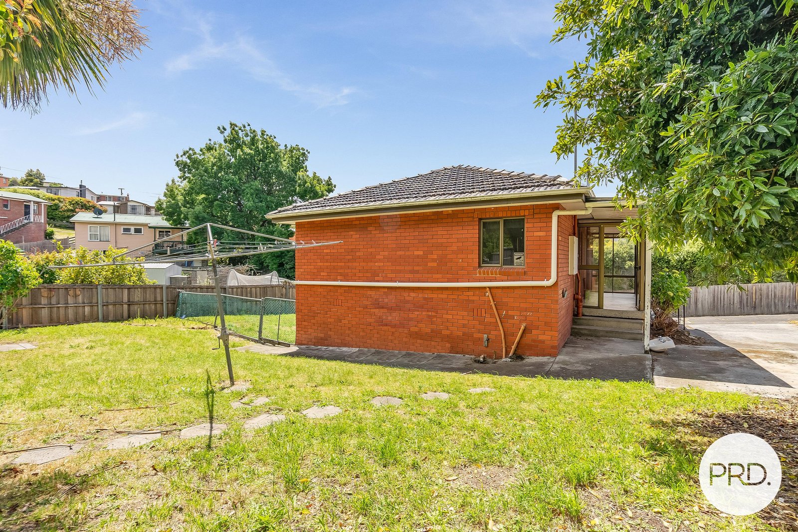 1/14a Hilton Road CLAREMONT 10