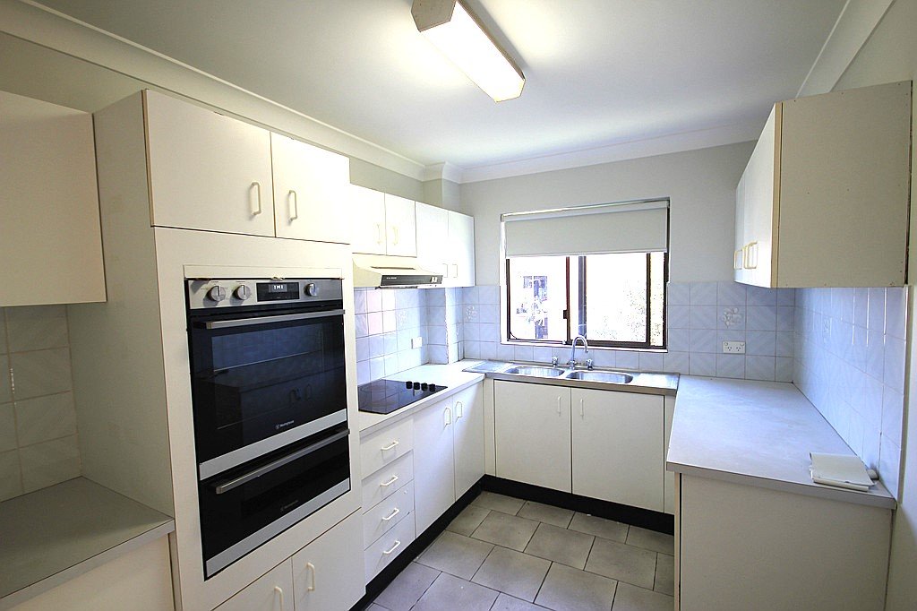 11/5-13 Hayburn Avenue ROCKDALE 3