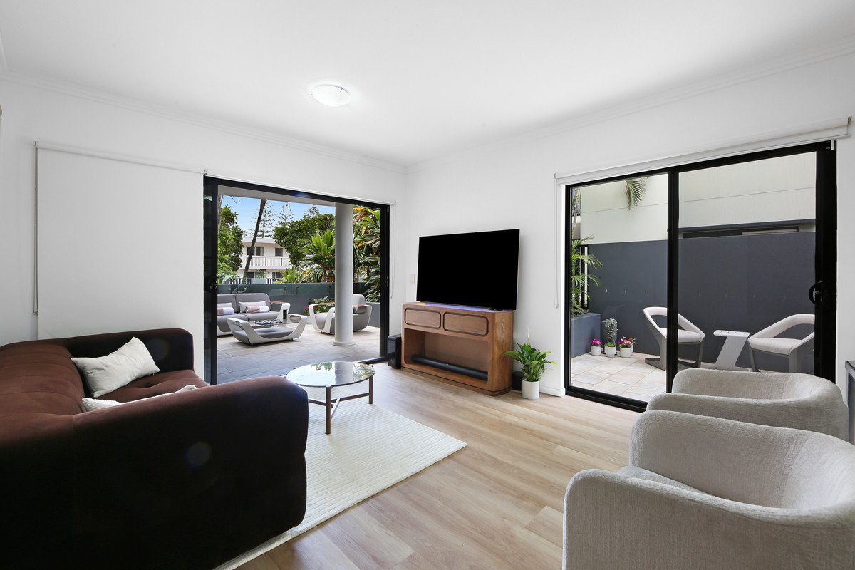 1/15-17 Bullimah Avenue Burleigh Heads 9