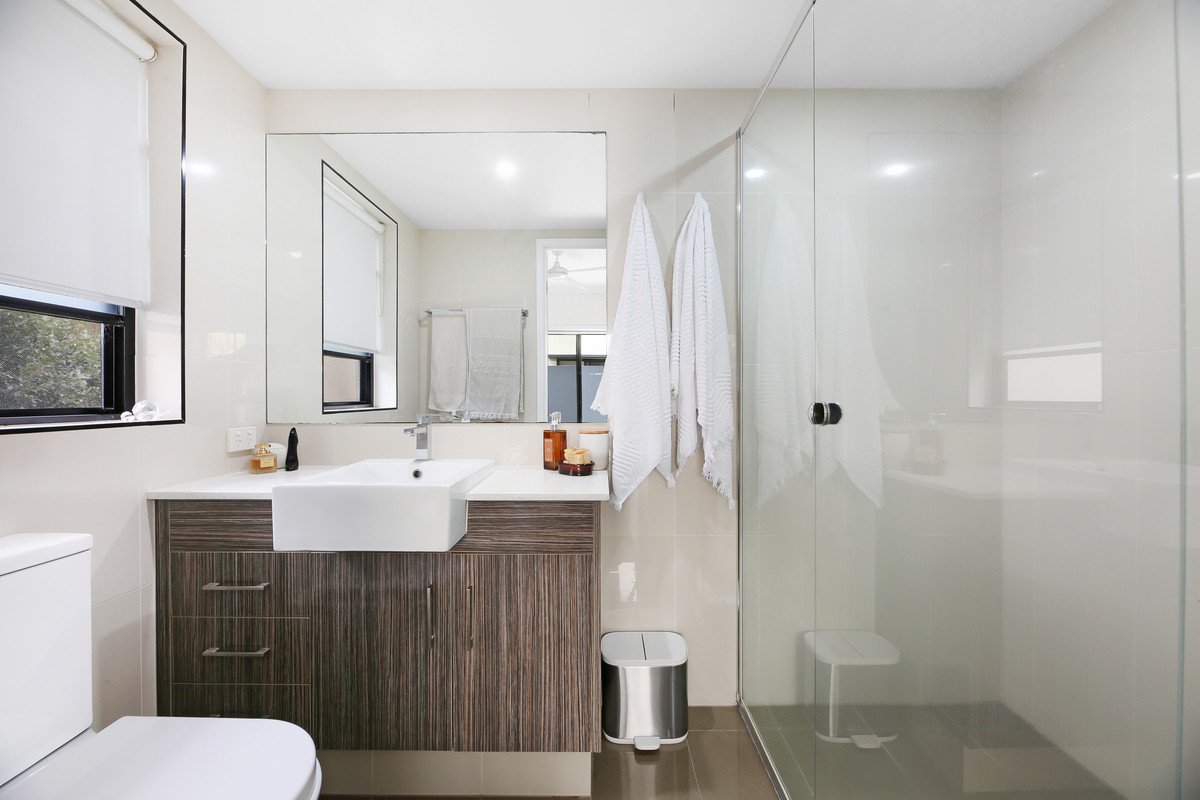 1/15-17 Bullimah Avenue Burleigh Heads 16