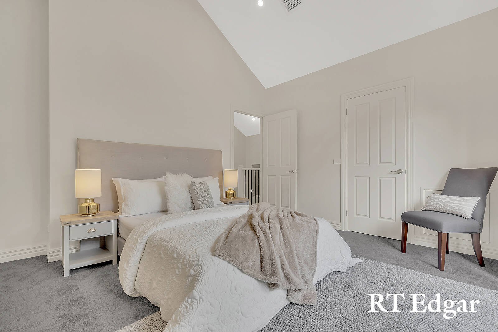 Real Estate and Property in 1/15-17 Rodney Street, Gisborne, VIC