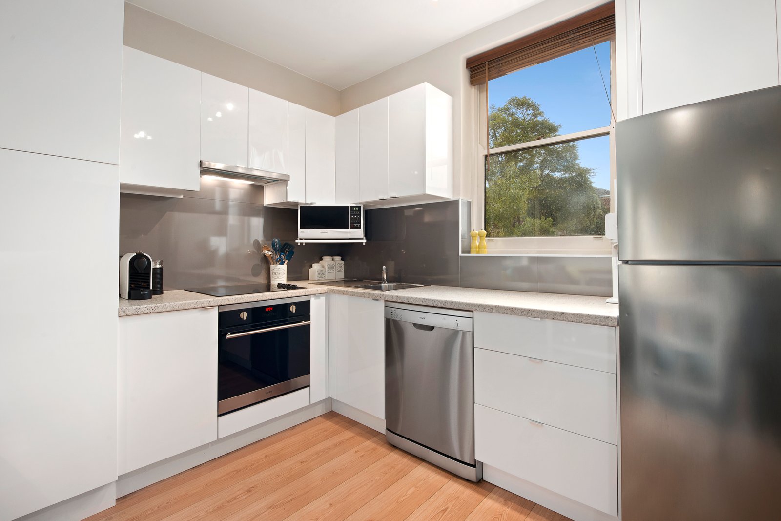 Gallery: 11/5-9 Fulton Street