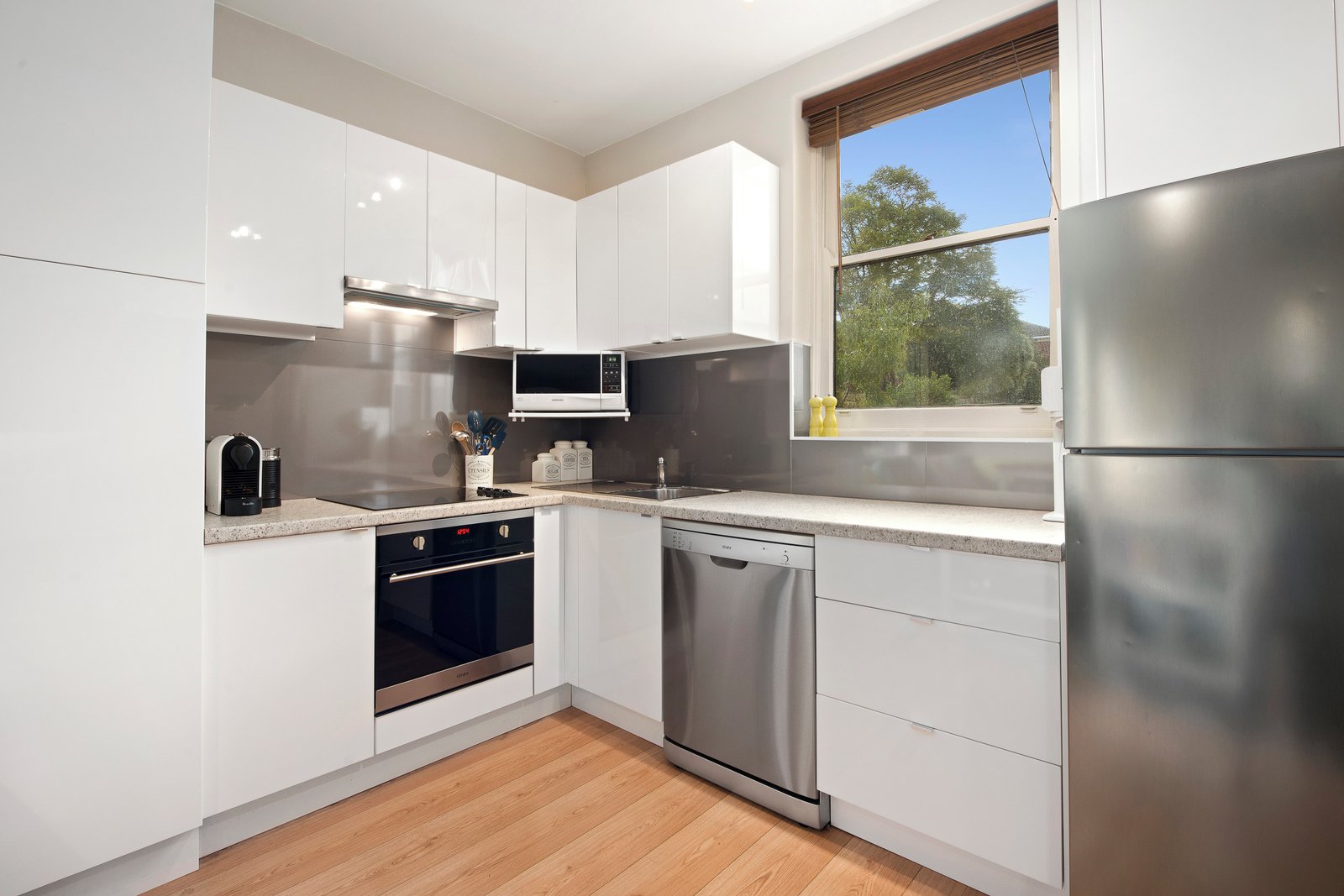 Gallery: 11/5-9 Fulton Street
