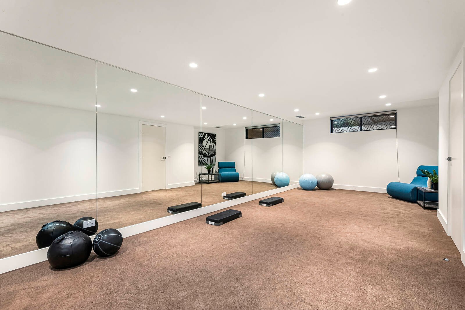 Real Estate and Property in 1/15 Alfred Road, Glen Iris, VIC