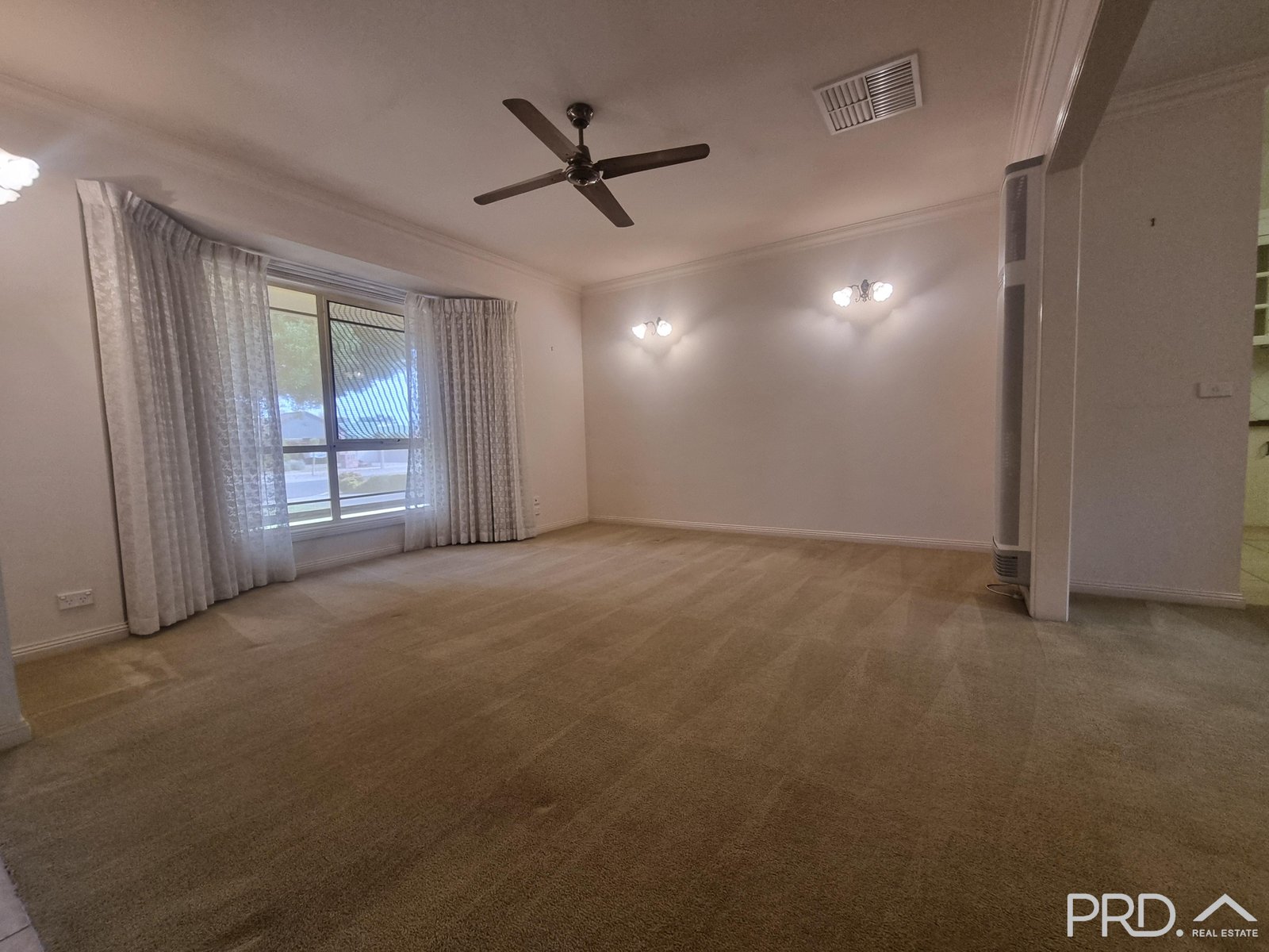 1/15 Belleview Drive IRYMPLE 2
