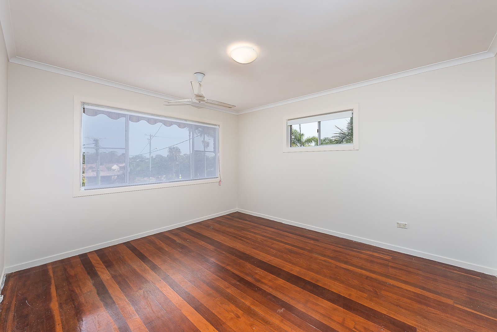 115 Benowa Road SOUTHPORT 8