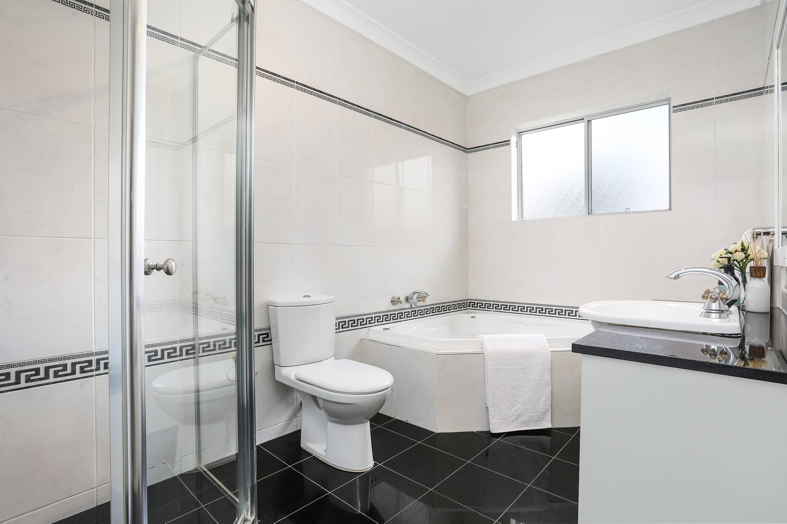 115 Caledonian Street BEXLEY 6