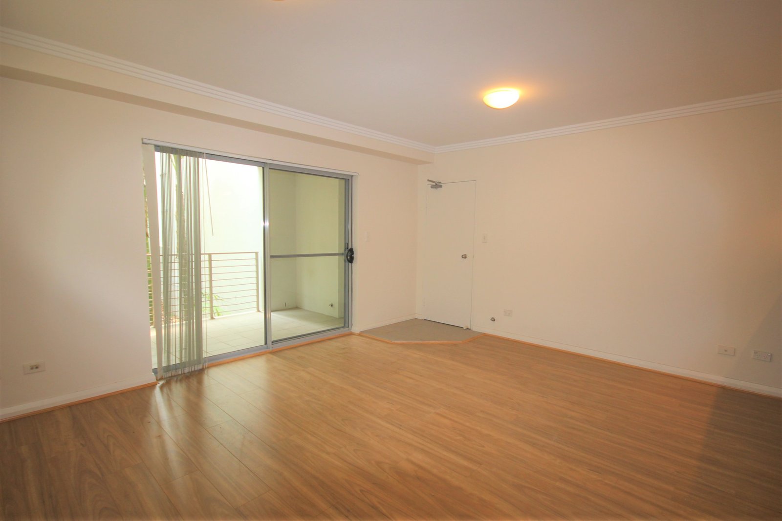 11/5 Carousel Close CROMER 2