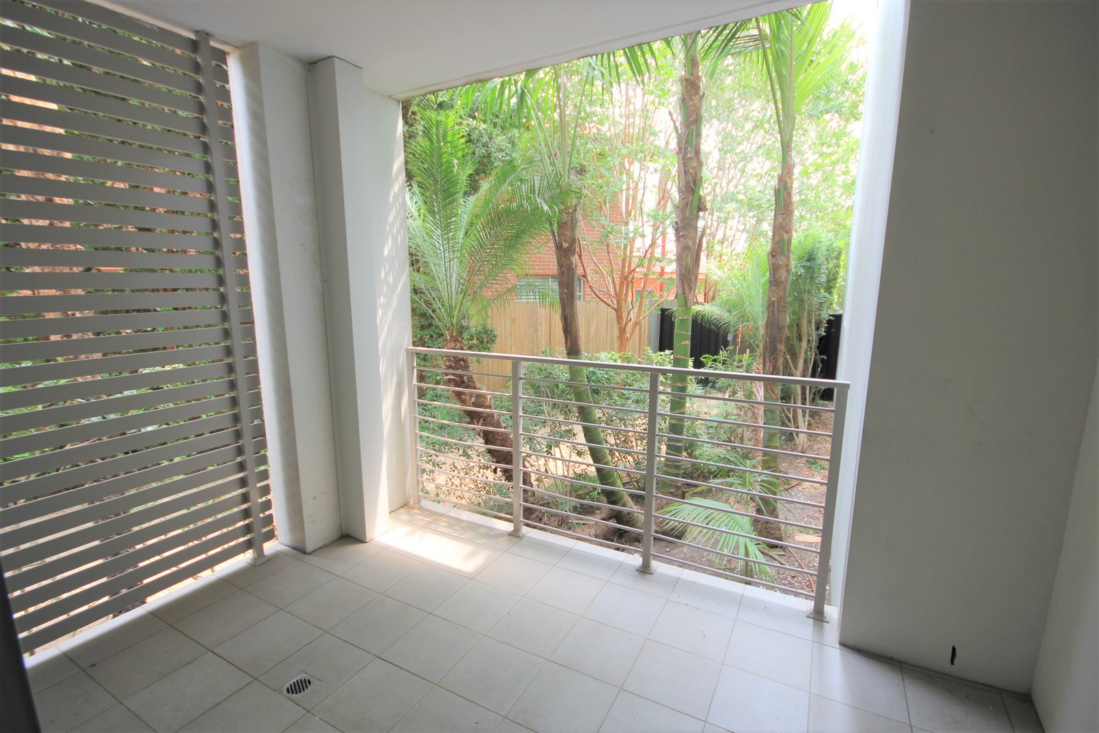 11/5 Carousel Close CROMER 8