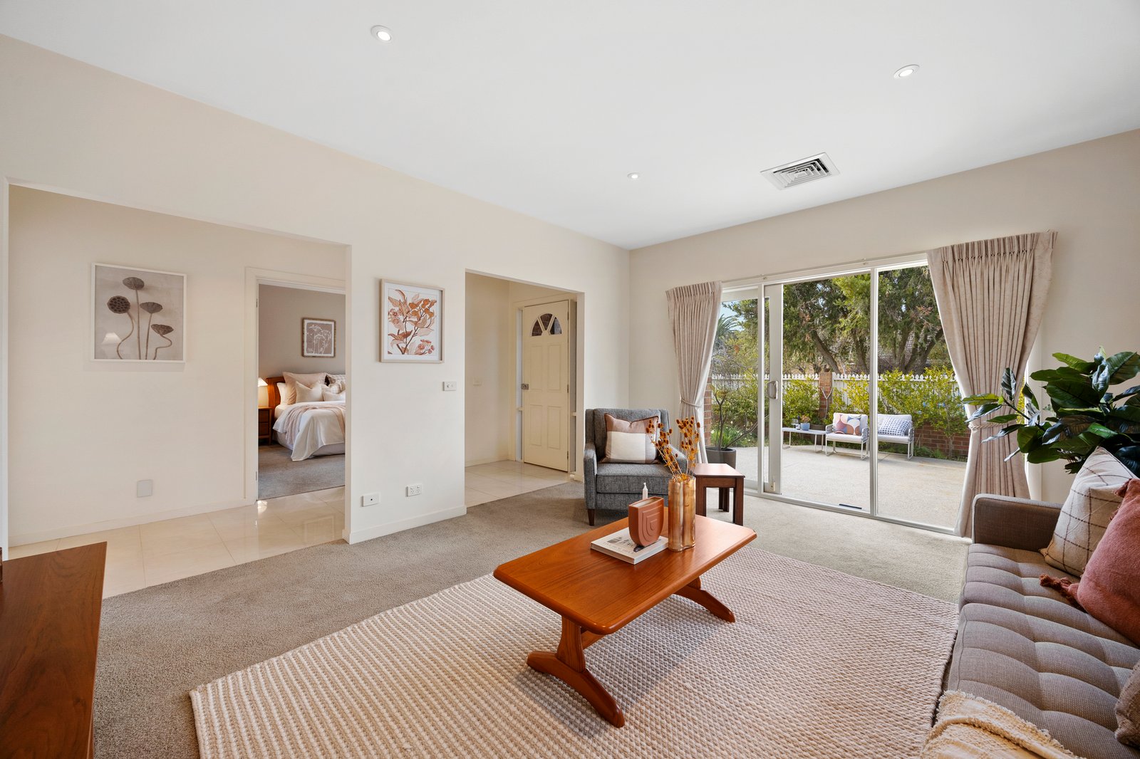 Gallery: 1/15 Charlton Street