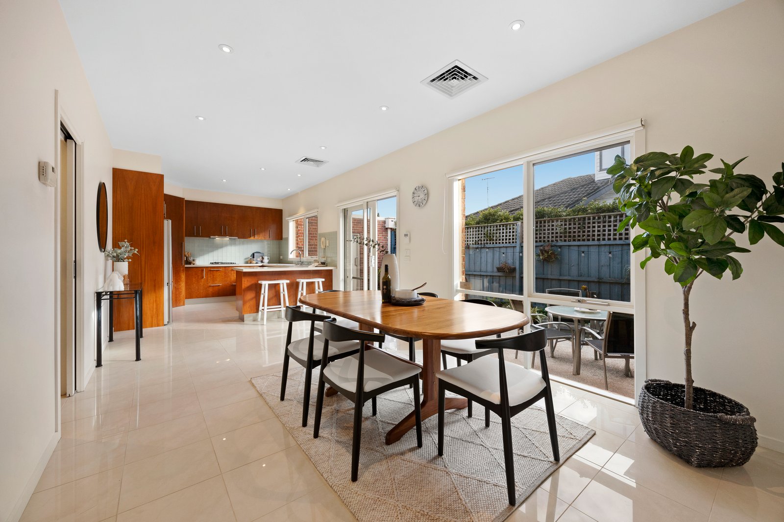 Gallery: 1/15 Charlton Street