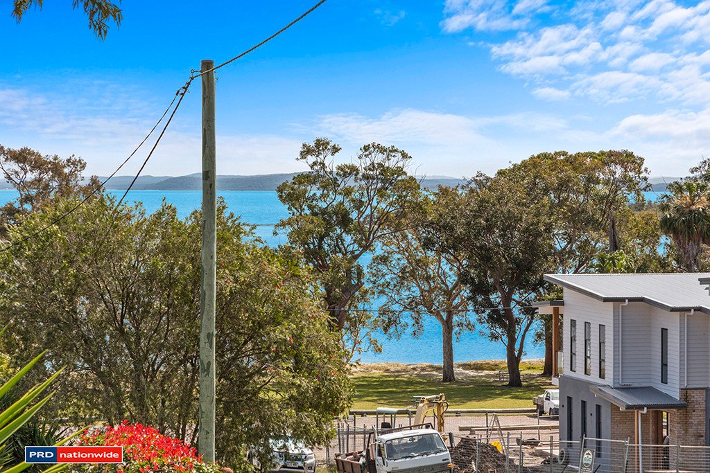 1/15 Cromarty Road SOLDIERS POINT 2