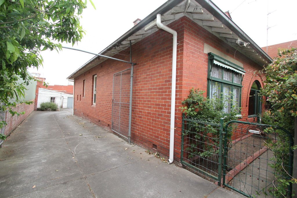 115 Doveton Street South BALLARAT 13