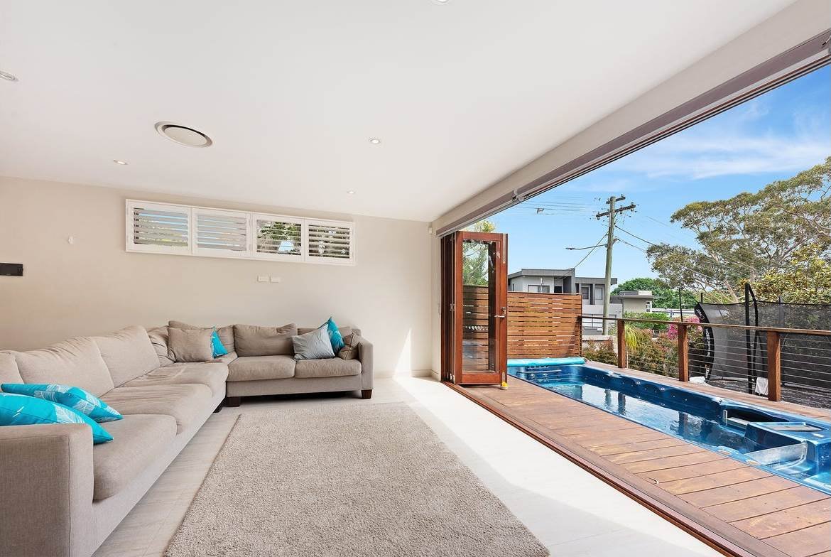 115 Edinburgh Road CASTLECRAG 3