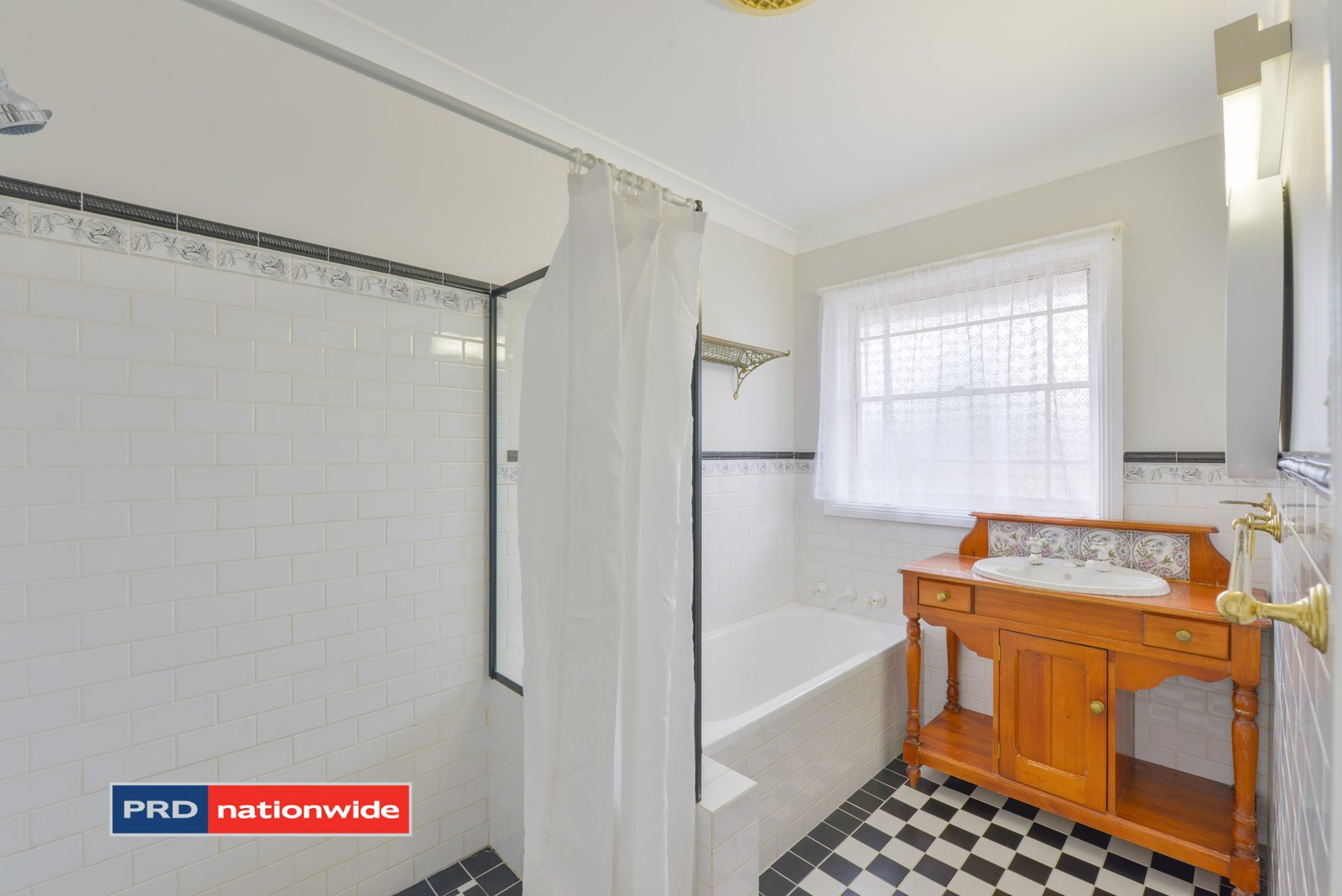 115 Edward Street TAMWORTH 10