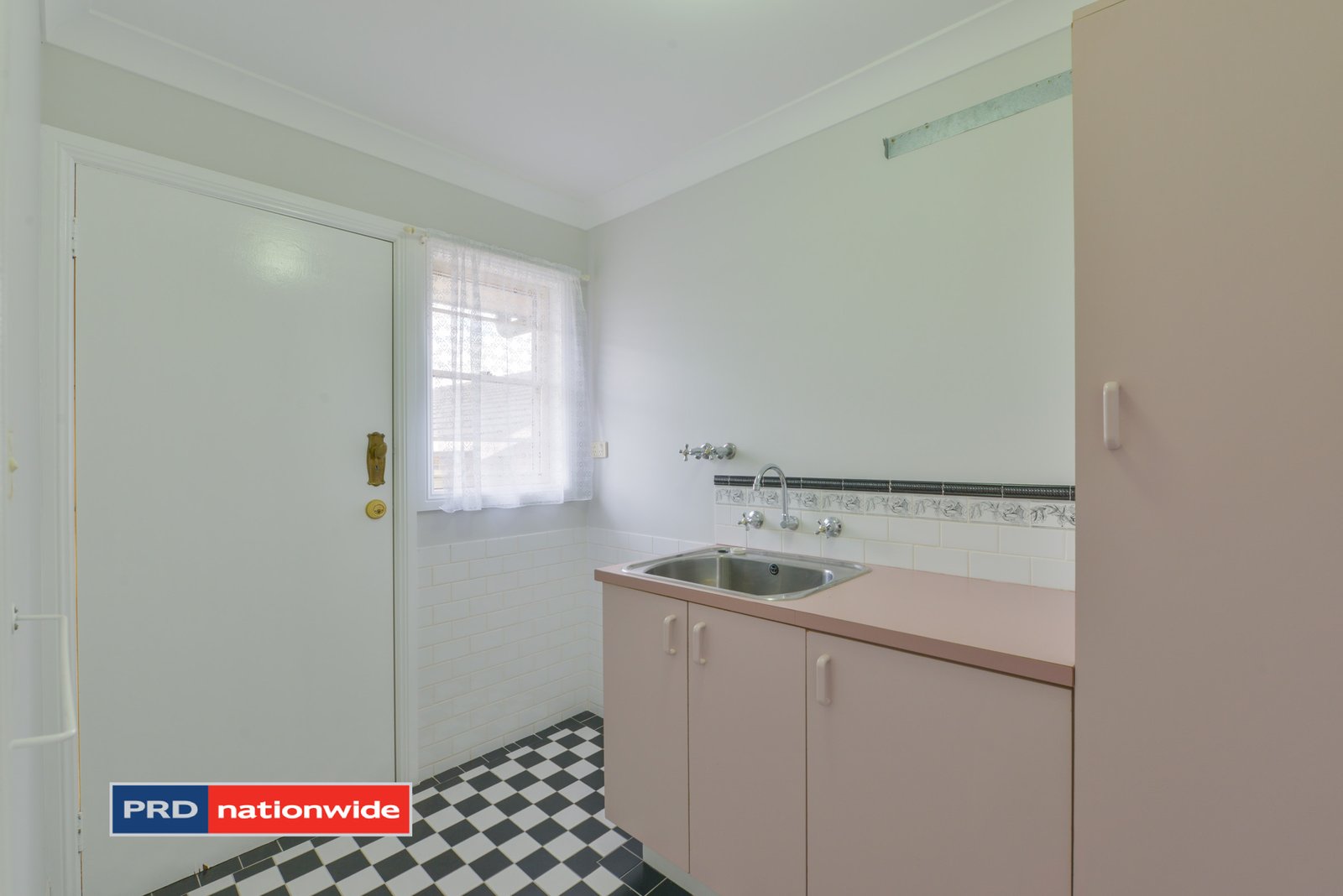 115 Edward Street TAMWORTH 11