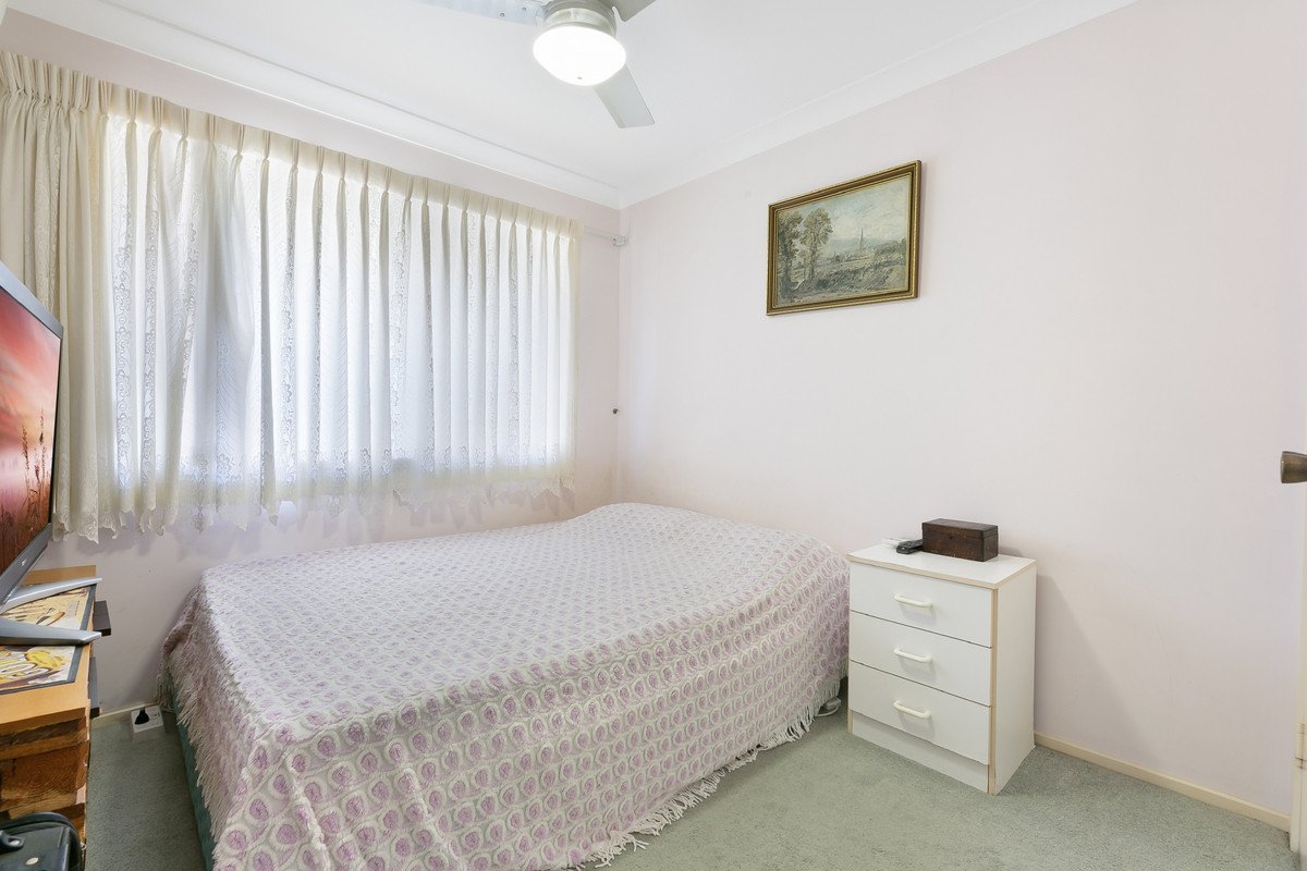 1/15 Elwood Court Burleigh Waters 10