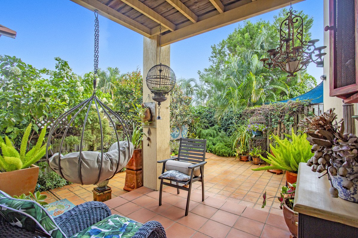 1/15 Ferny Fairway Burleigh Heads 6