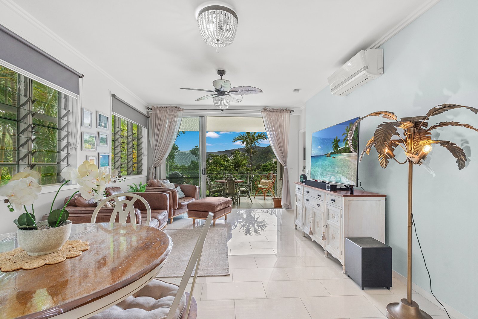1/15 Flame Tree Court AIRLIE BEACH 2
