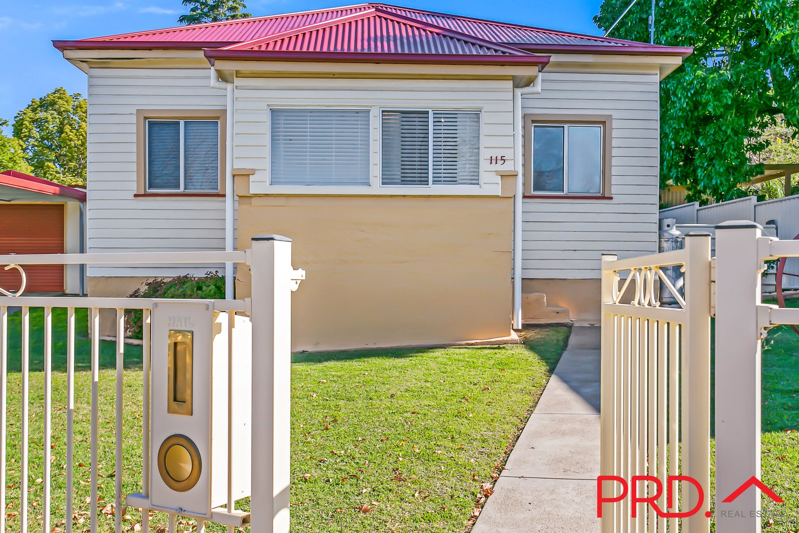 115 Goonoo Goonoo Road TAMWORTH 2