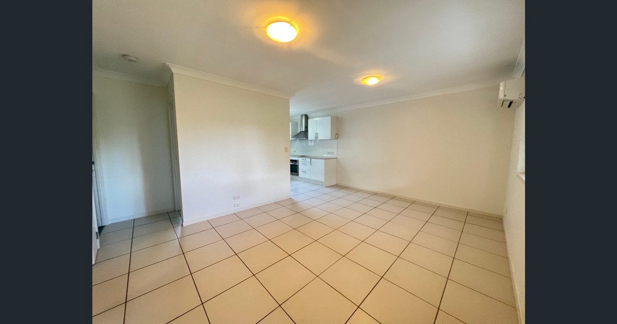 1/15 Hibiscus Haven  Burleigh Heads 5