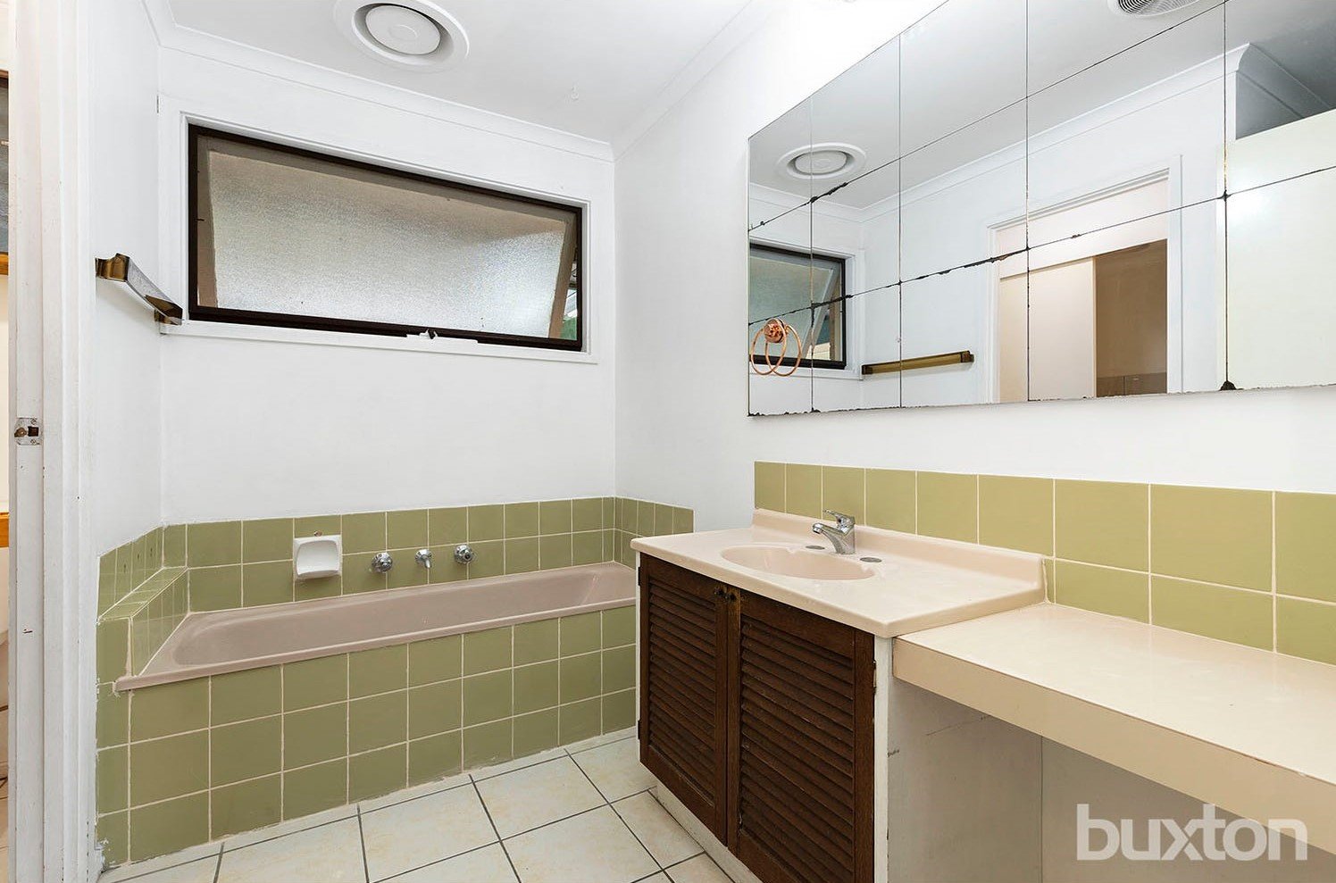 Gallery: 115 Howard Road