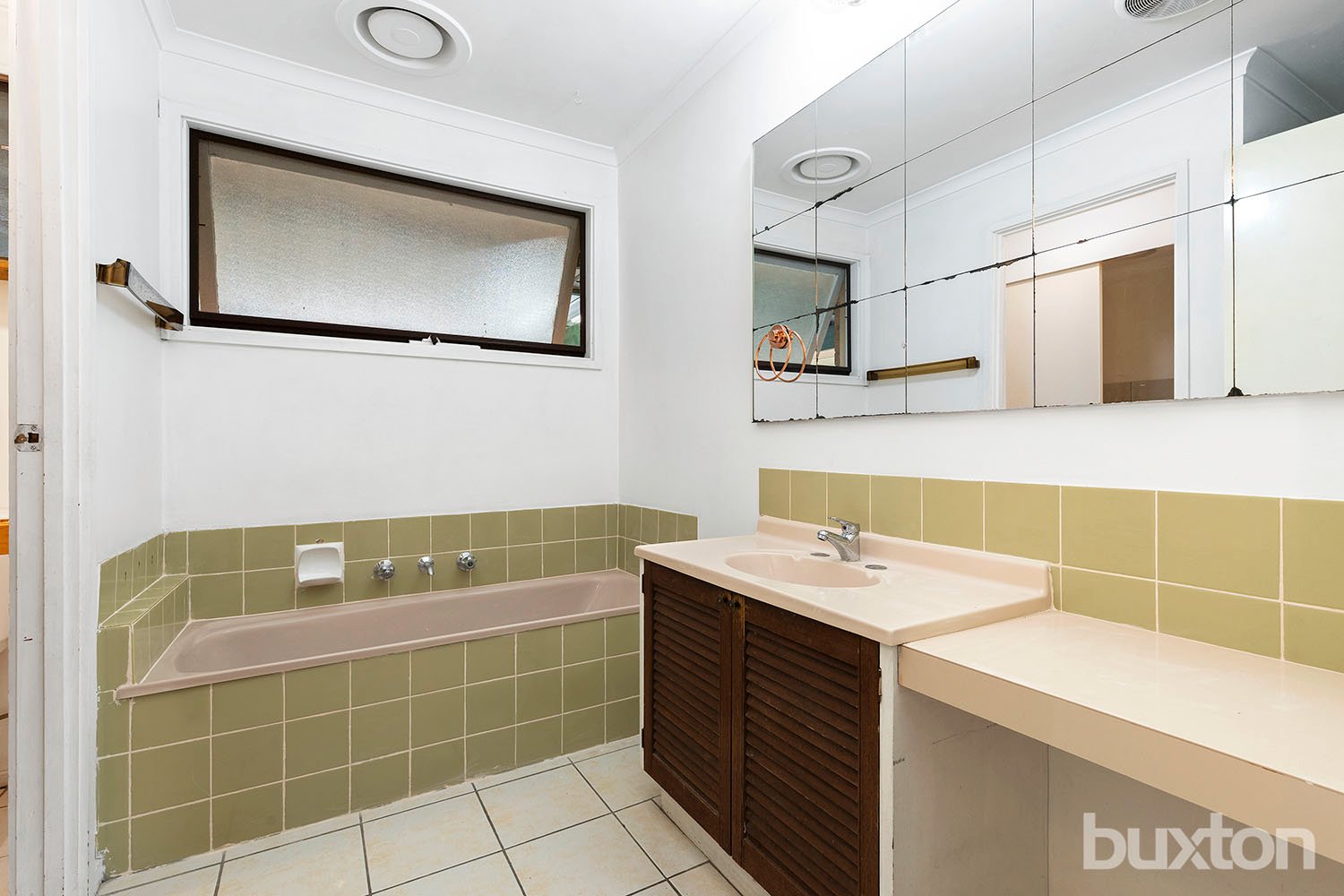 Gallery: 115 Howard Road