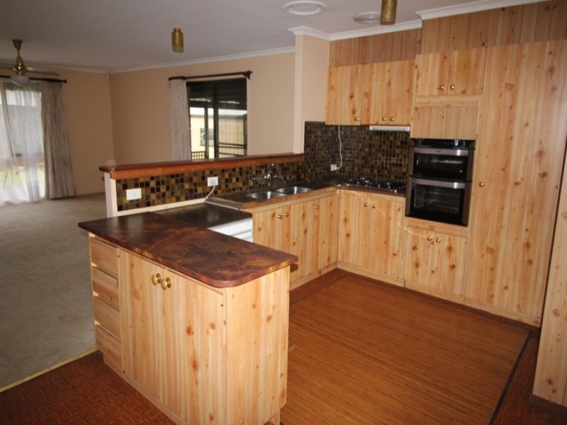 Gallery: 115 Howard Road