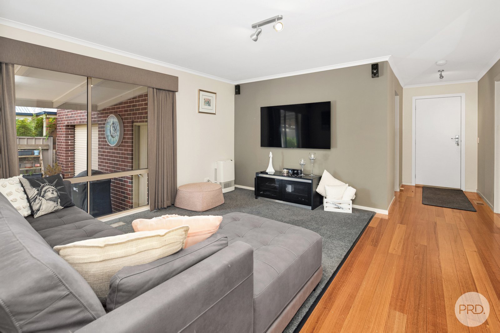 115 Howe Street MINERS REST 4