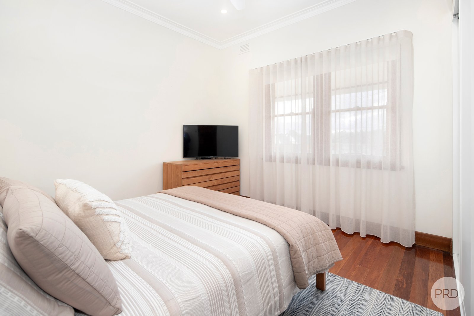 115 Howitt Street SOLDIERS HILL 9