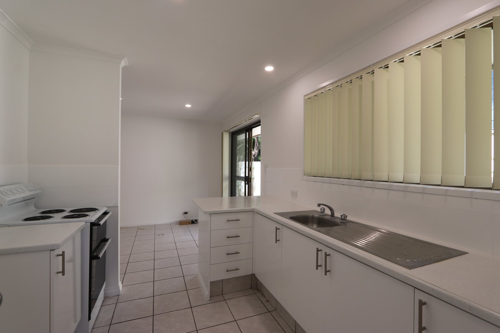 115 Kindra Avenue SOUTHPORT 8