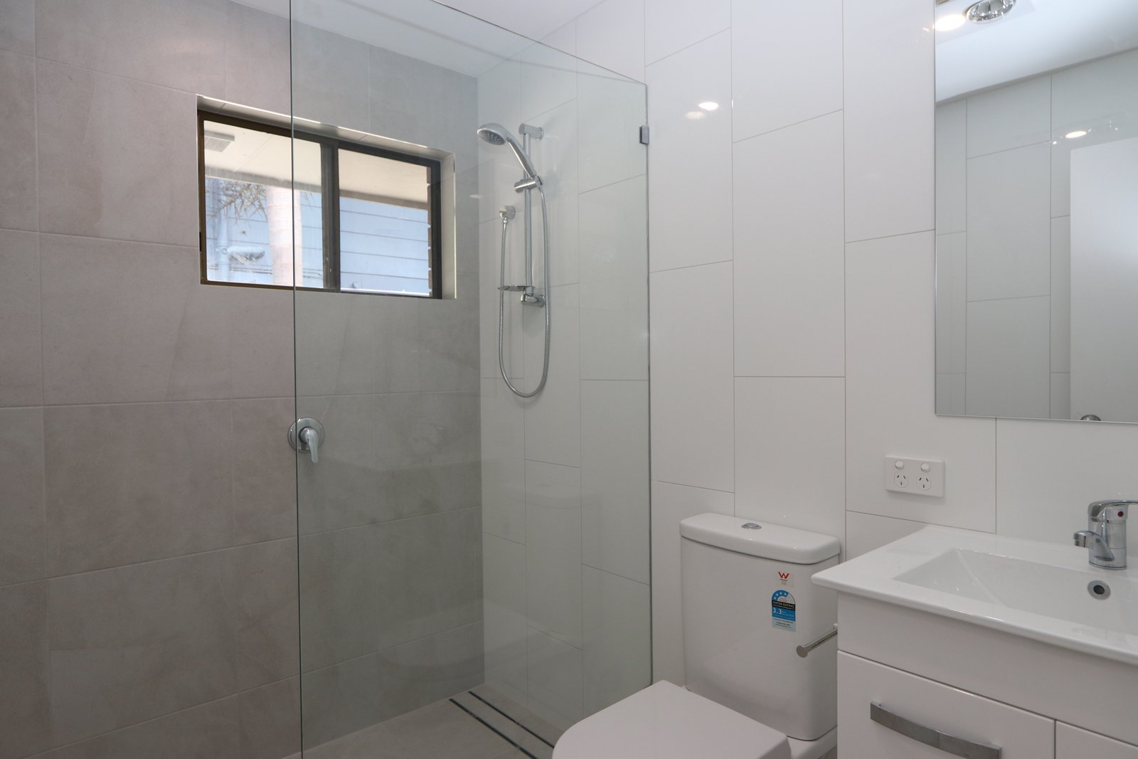 115 Kindra Avenue SOUTHPORT 17