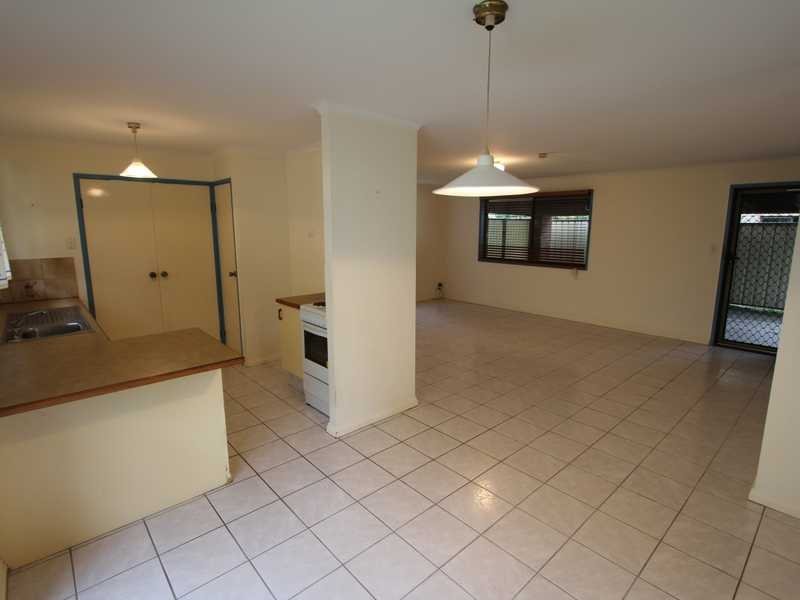 115 Kindra Avenue SOUTHPORT 2