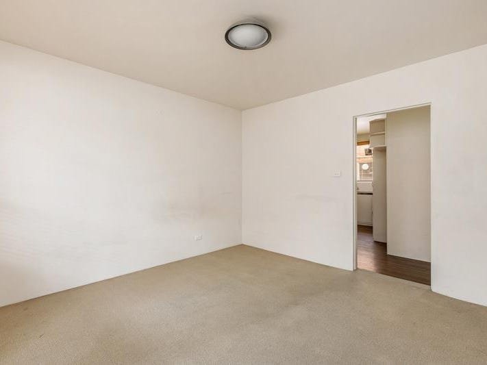 Gallery: 1/15 Kingsville Street