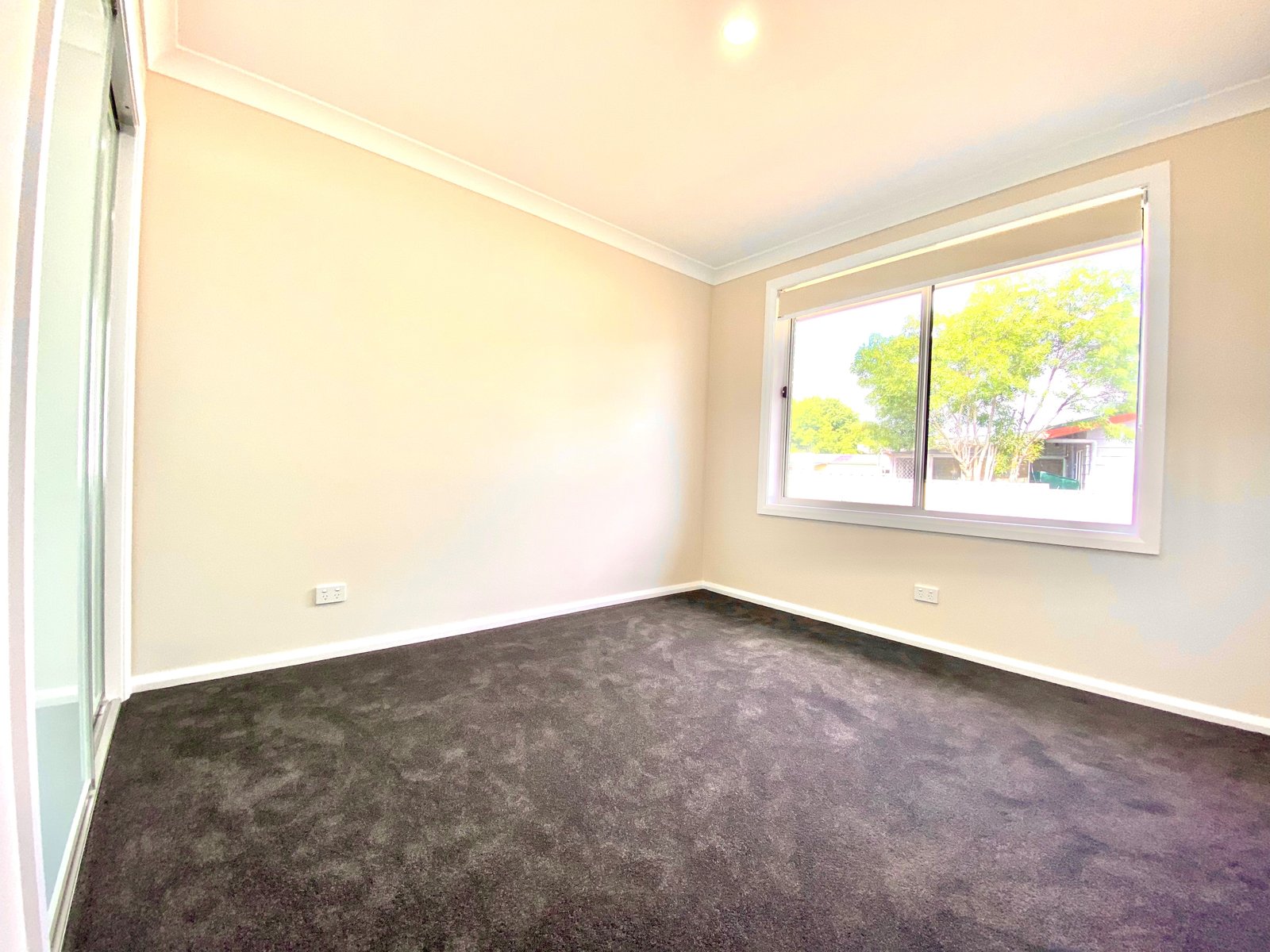1/15 Leonora Crescent KOOTINGAL 2