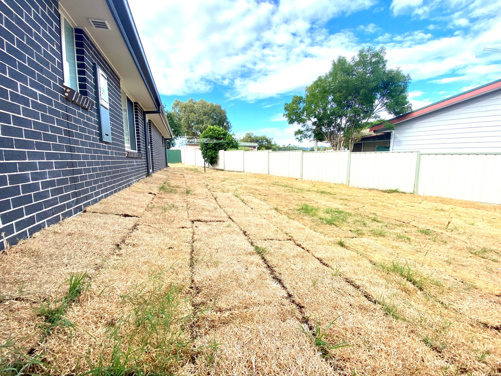 1/15 Leonora Crescent KOOTINGAL 4