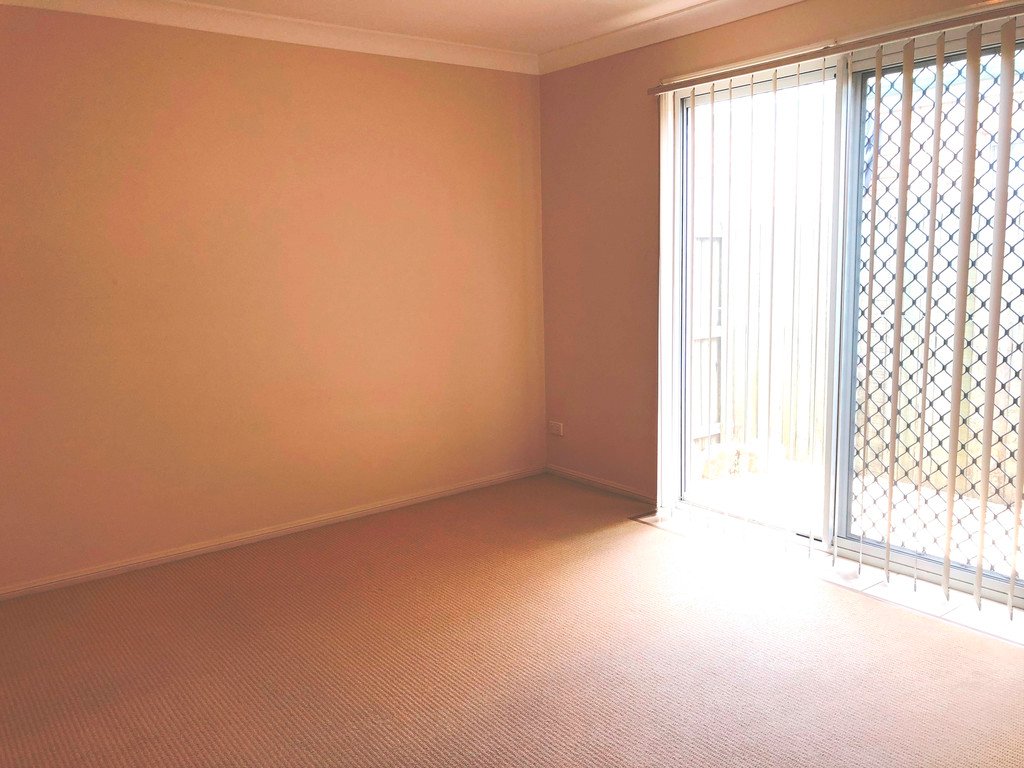 1/15 Livermore Street REDCLIFFE 4