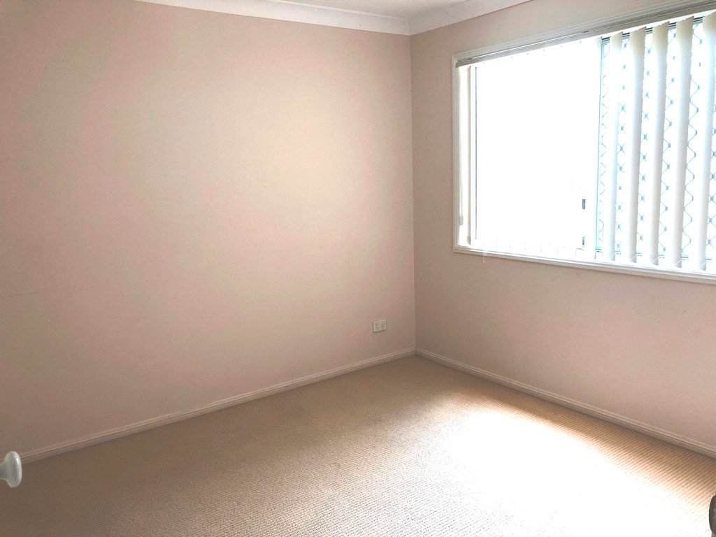 1/15 Livermore Street REDCLIFFE 5